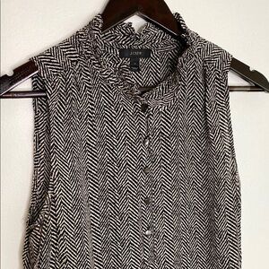 J. Crew Black and White Zebra Ruffled Collar w/ Iridescent Buttons Women's Top